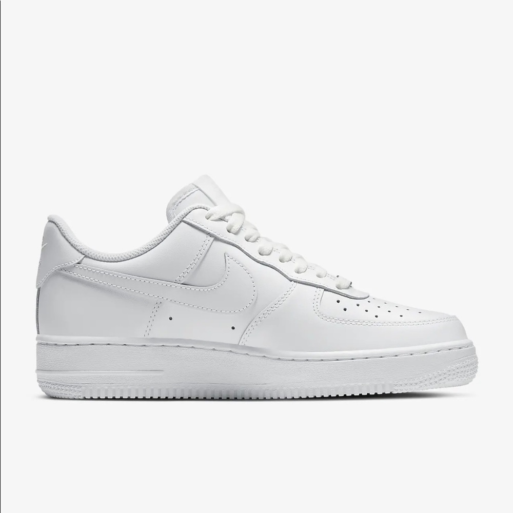 Nike Women’s Air Force 1
